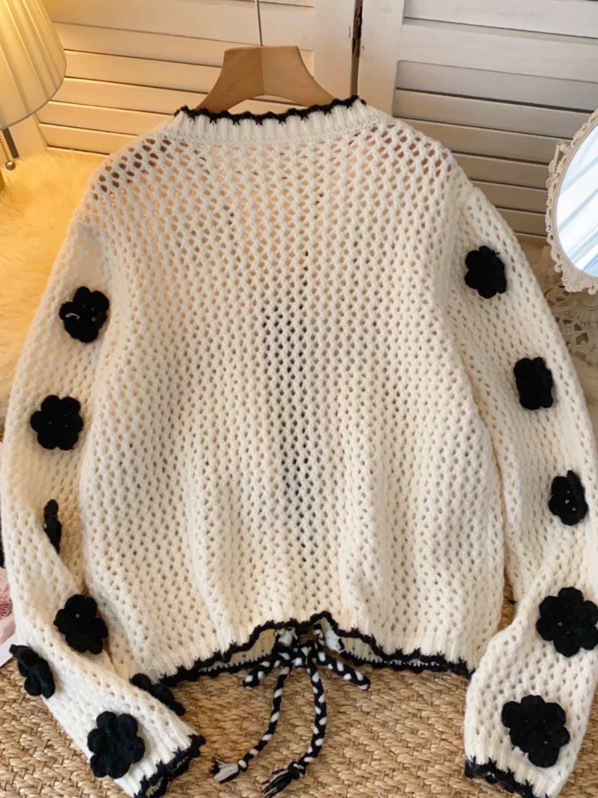 Fashionably cruel sweater KS116 images